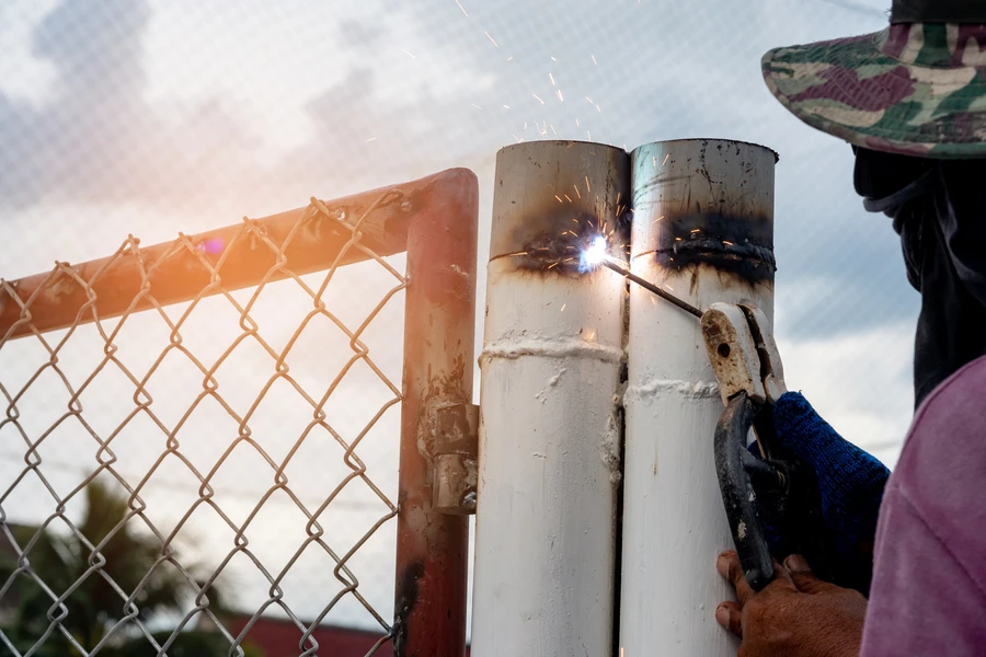Why Timely Chain Link Fence Repair Prevents Larger Damages in Arcadia FL